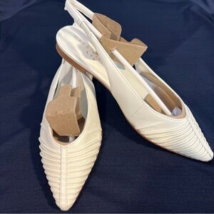 Marc Fisher Shoes Dalatee White Leather Pointy Toe Sling Back Flats 6 M